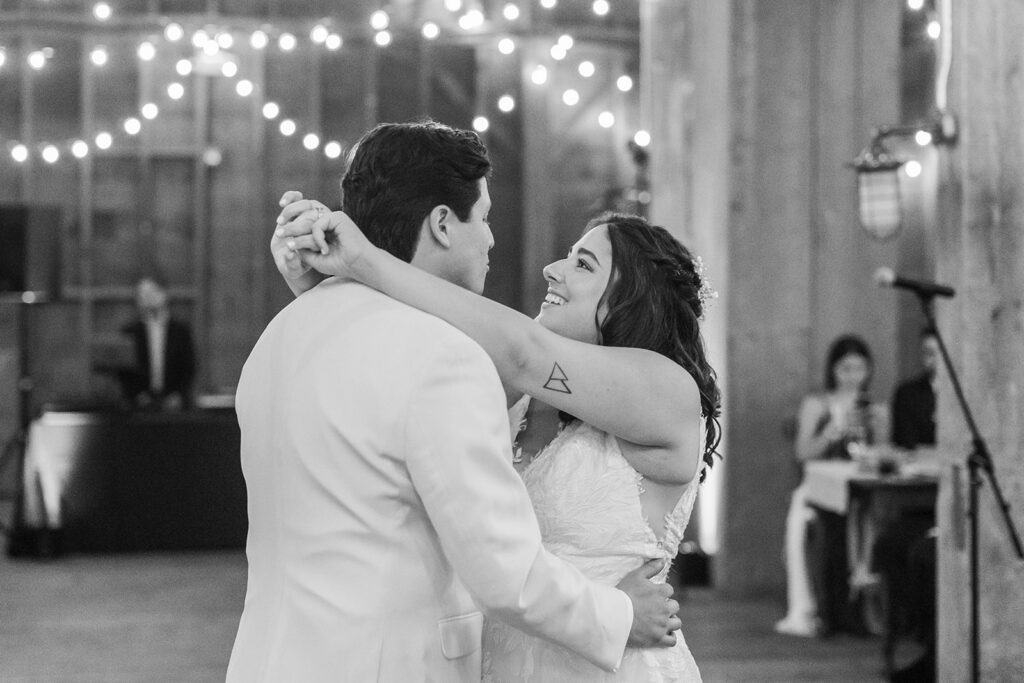 Classic New England Fall Wedding at Stonover Farm